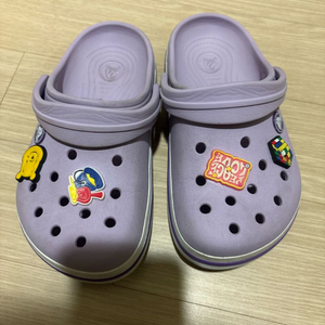 아동 크록스 j1 이미지
