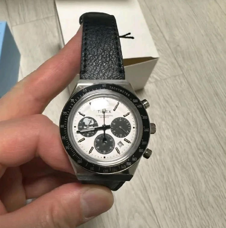 타이맥스 스누피 시계 크로노 TW2W68900 이미지