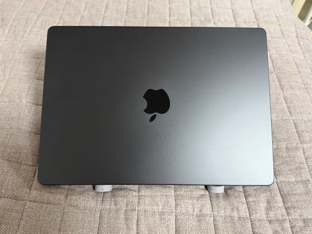맥북프로 m4pro칩 24GB, 1TB 14인치 스페이스그레이 이미지