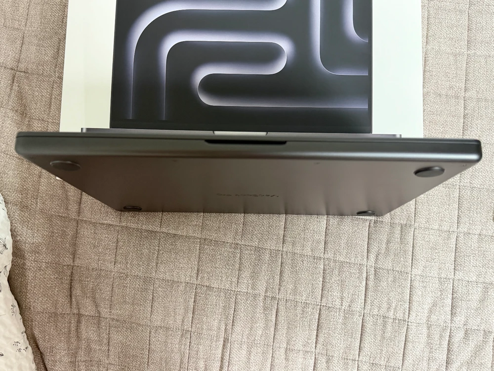 맥북프로 m4pro칩 24GB, 1TB 14인치 스페이스그레이 이미지