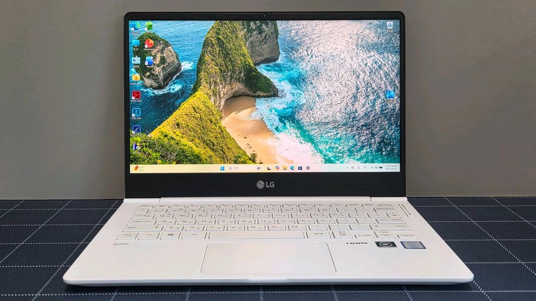 LG 올뉴그램 13Z980 i3-8세대 신품급 고사양 노트북 이미지