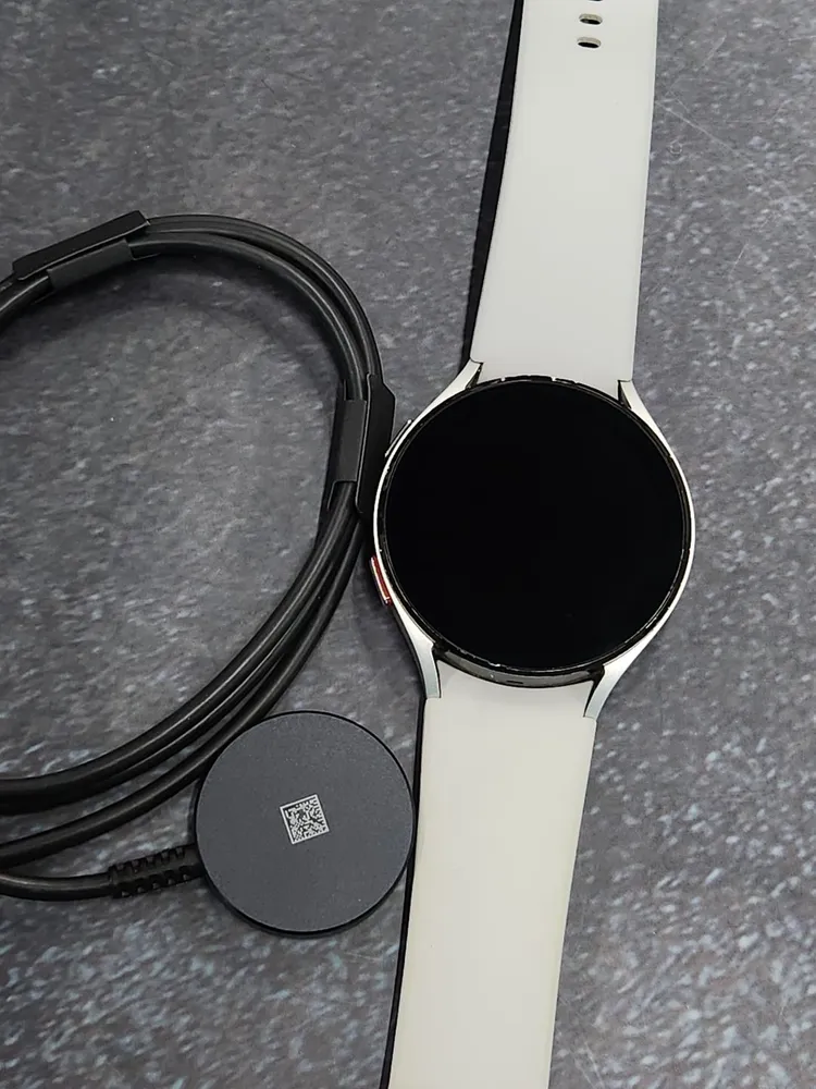 갤럭시워치4 44mm 셀룰러 61898 - 안심되는 중고거래