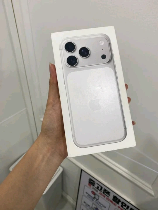 (미개봉 새상품) 애플 아이폰 17 프로 실버 256GB 자급제 이미지