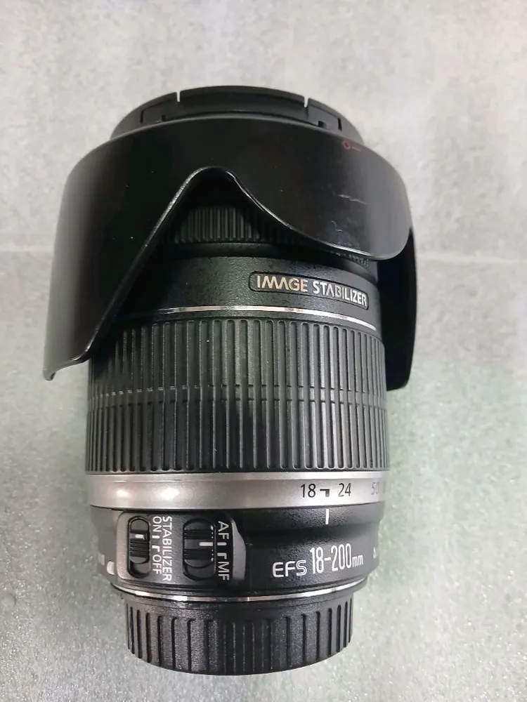 Canon EFs 18-200mm 망원렌즈 여행용 이미지