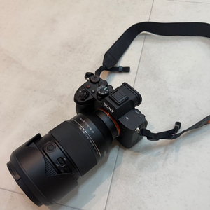 소니 A7M4+삼양 35-150mm (975컷) 이미지