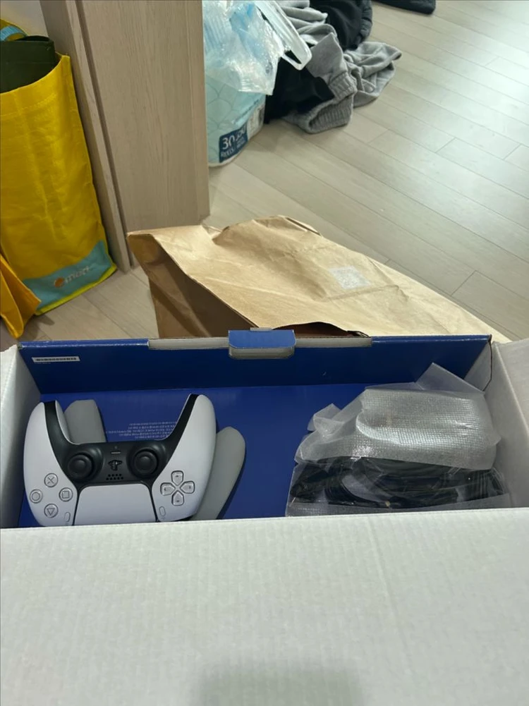 소니 PS5 슬림 디스크 에디션 거의새것 팔아요 2달사용 이미지
