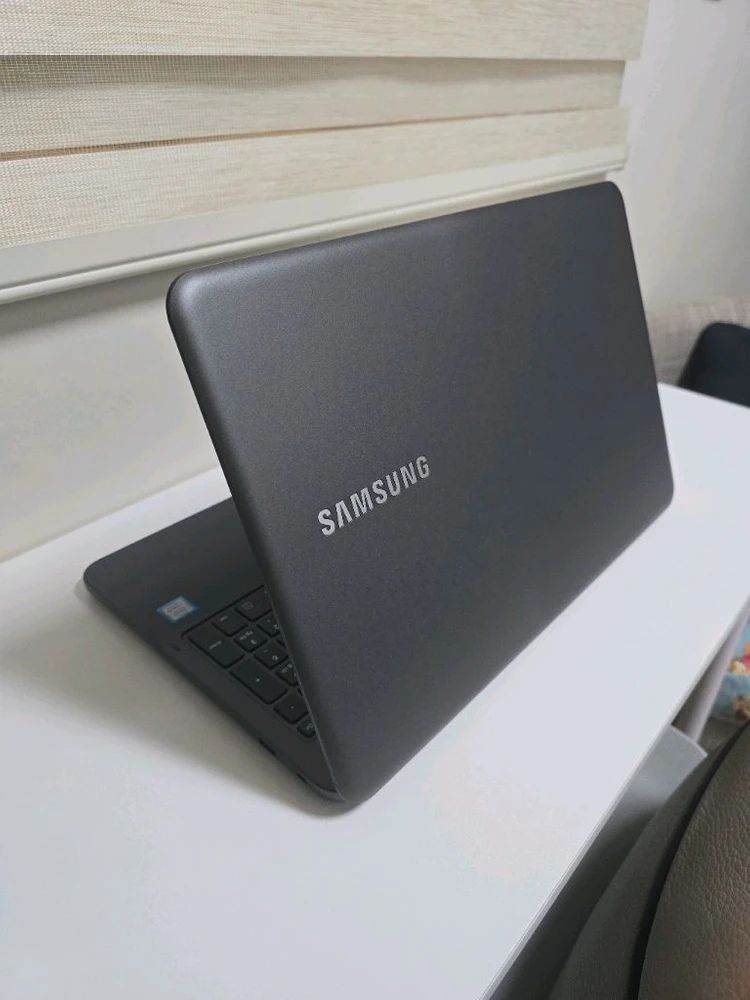 15인치 삼성 고성능 사무용 노트북(SSD 500GB,외관A급) 이미지