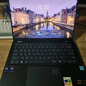 Acer swift AI 14 258v 32gb