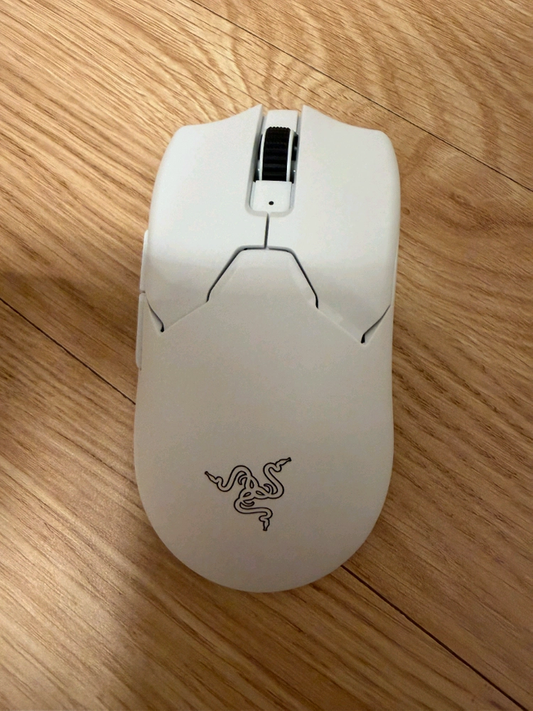 레이저 바이퍼 V2 PRO 무선 마우스 (택포/새상품급) 이미지