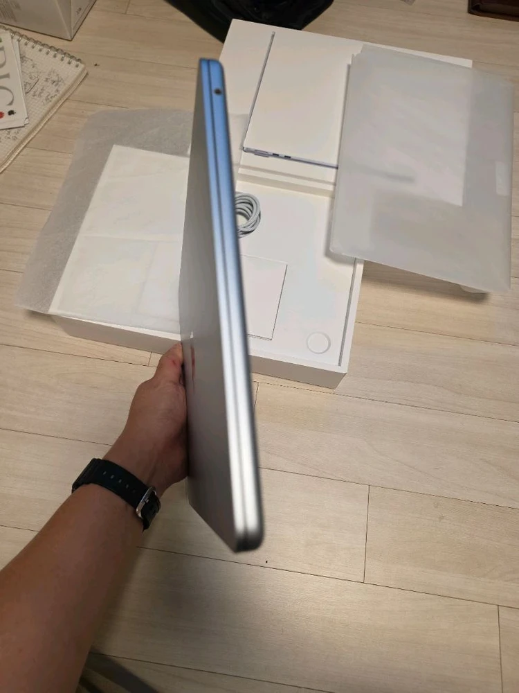 맥북 에어 M5 13인치 16gb 512 보증 27/3 배터리 100% 이미지