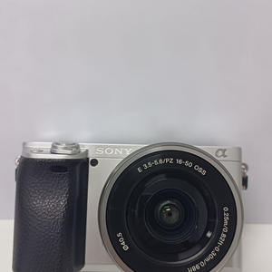 [전시중고] 소니미러리스카메라 A6400 + 16-50mm 렌즈킷 (ILCE-6400L) 실버 이미지