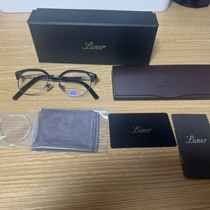 르노 Lunor C1 Mod.02 AS 47size 안경 이미지
