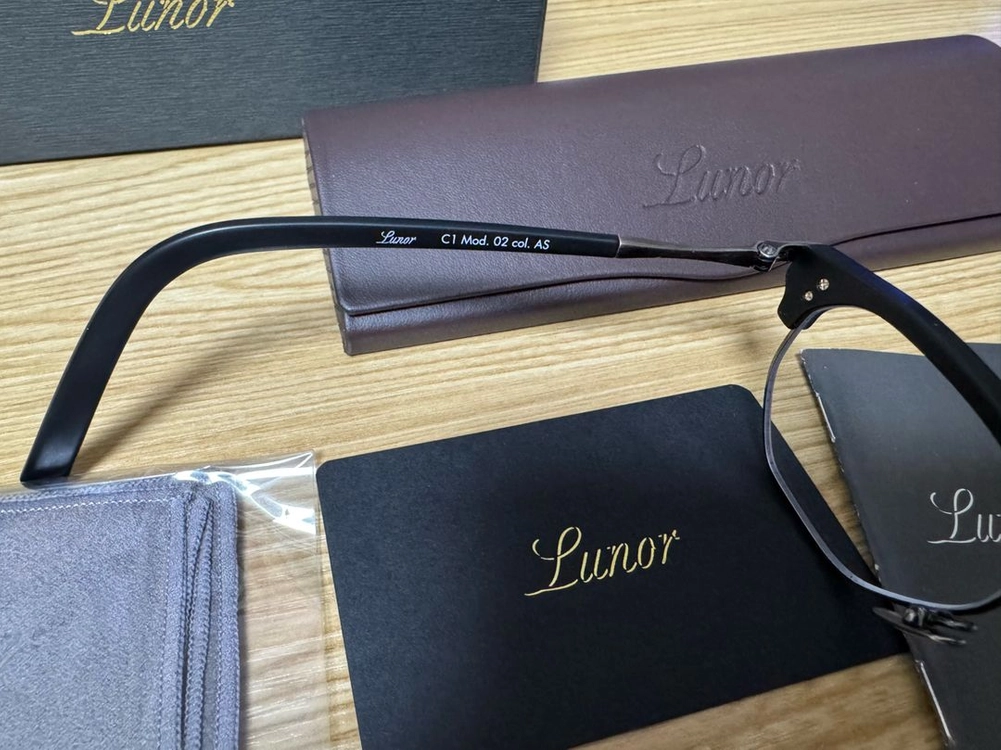 르노 Lunor C1 Mod.02 AS 47size 안경 이미지