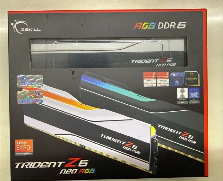 미개봉) 지스킬 DDR5 6000 CL30 TRIDENT Z5 NEO RGB 32GB 화이트 이미지