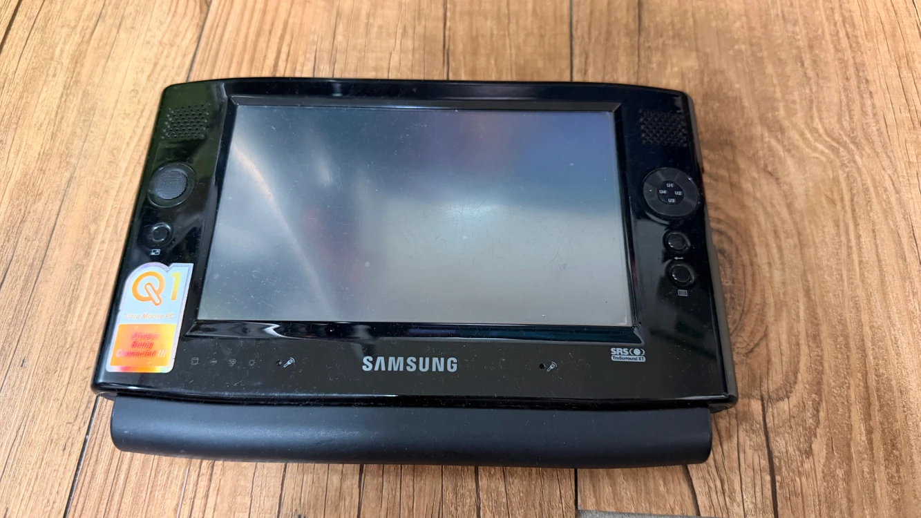 삼성 UMPC 센스 Q1 NT-Q1-M110 + 미니 무선 키보드(트랙패드포함) - 안심되는 중고거래