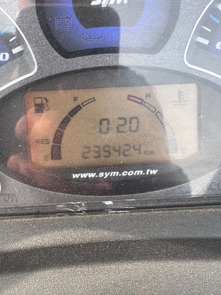 SYM 보이져125 이미지