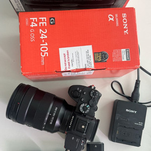 소니 A7R4 풀박스 + 24-105mm F4 G OSS 렌즈 포함