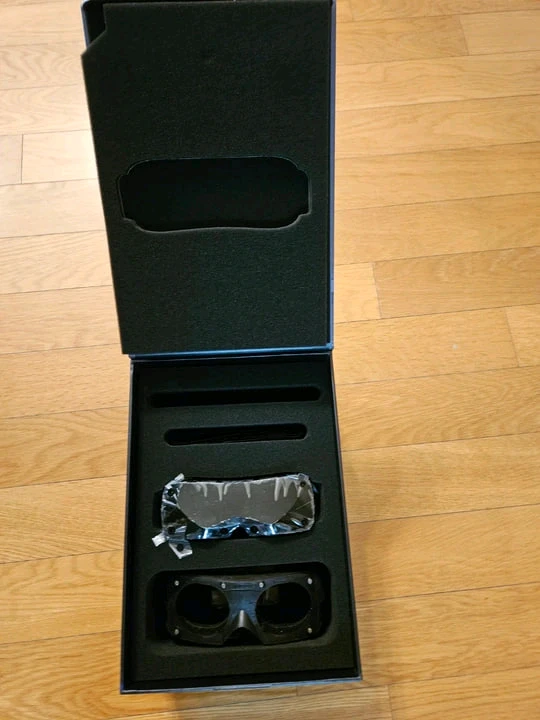 빅스크린 비욘드 VR 헤드셋 풀박스 - 안심되는 중고거래