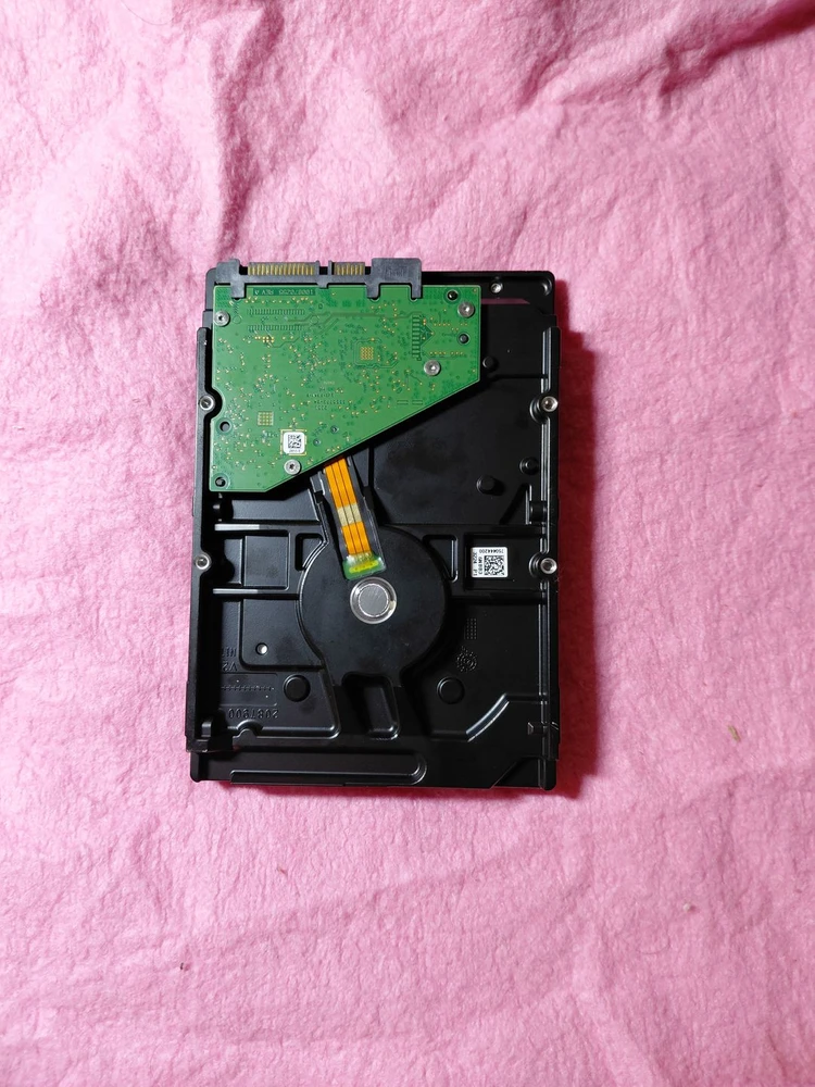 Seagate SkyHawk HDD 4TB 5400/256M 이미지