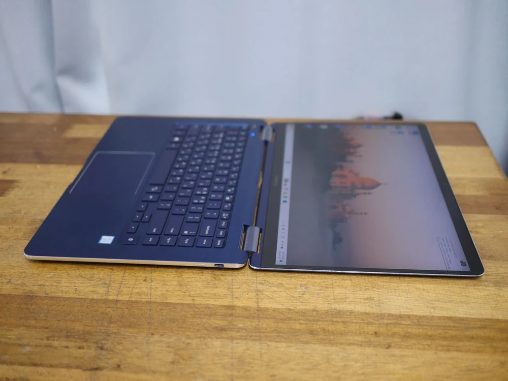 15인치 삼성 투인원 노트북 펜 S 8GB램 256GB NT950SBV-A58A 이미지