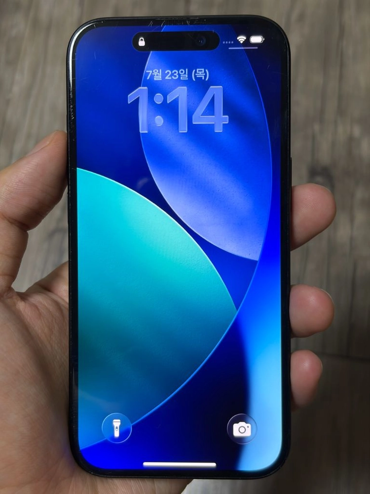 아이폰15 일반 블랙 128GB 판매합니다 이미지