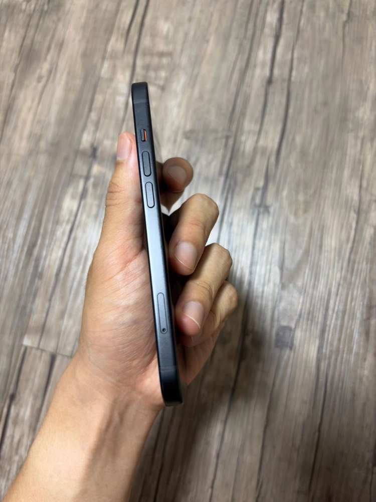 아이폰15 일반 블랙 128GB 판매합니다 이미지
