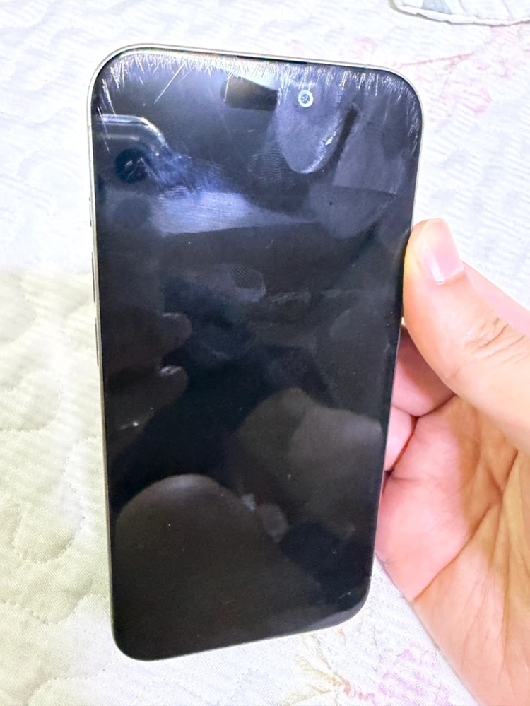아이폰15 프로 256GB 내추럴 티타늄 이미지