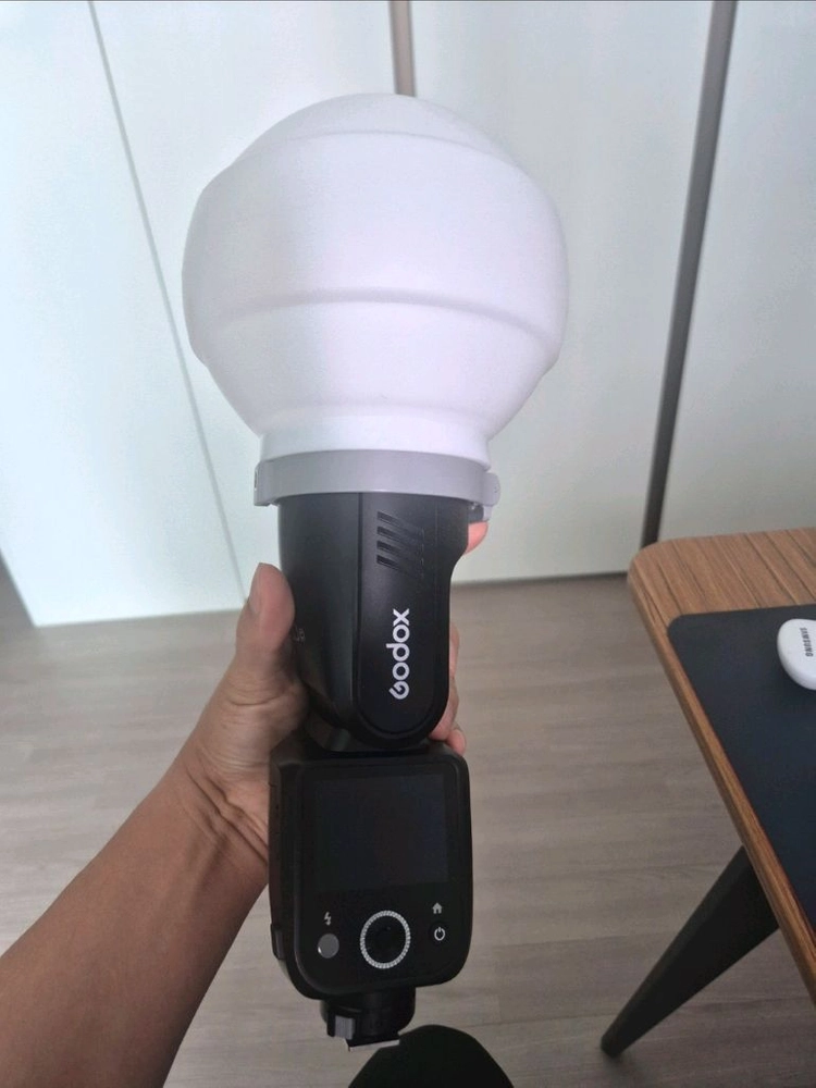 파격> 캐논 eos r5m2 + 틸타배터리 + 50mm 1.4 vcm + 노바칩스b 660gb + 고독스v100c 이미지