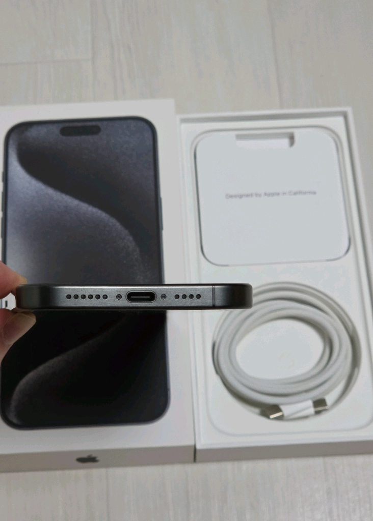 아이폰 15 프로맥스 256GB 이미지