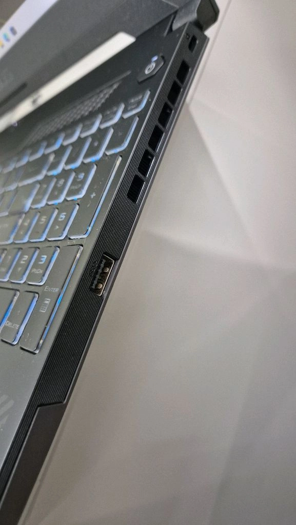 ASUS TUFGAMING A15 게이밍 노트북 판매합니다. 이미지