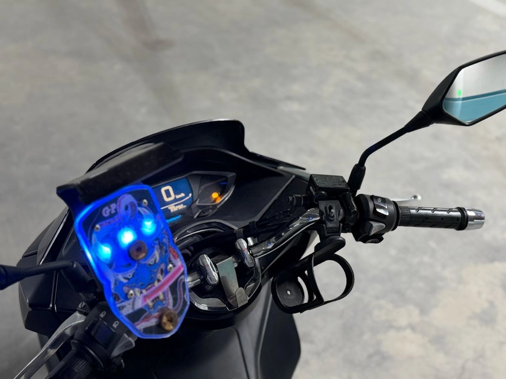 혼다 pcx125 abs 24년식 배달대행풀셋팅 220만원 판매합니다.(nmax,uhr,크루심) 이미지
