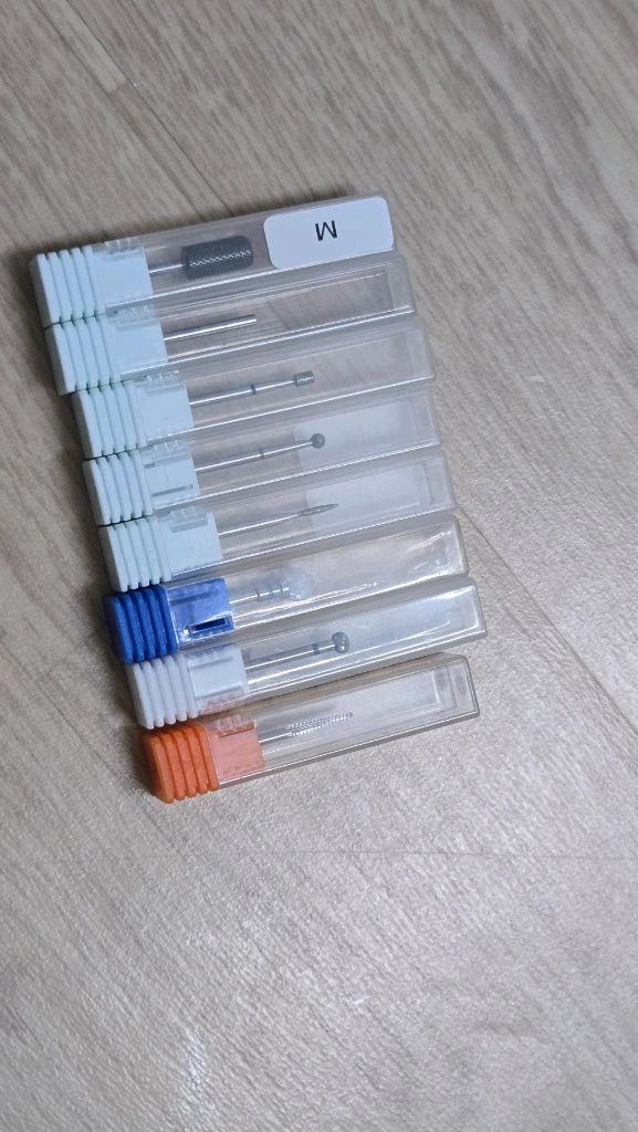모스티브 블랙포스 드릴기 세트 이미지