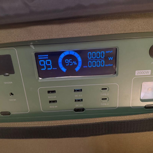 인사철 올인원 휴대용 파워뱅크 2000W 이미지