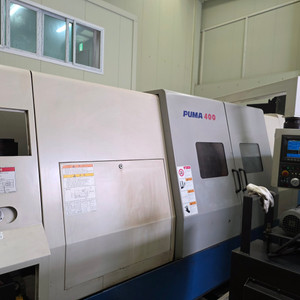 두산인프라코어 15인치 CNC선반 PUMA-400 (Vision-380) 판매합니다. 이미지