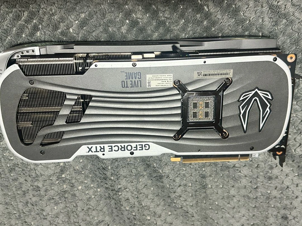 조탁 RTX 4090 그래픽카드 이미지
