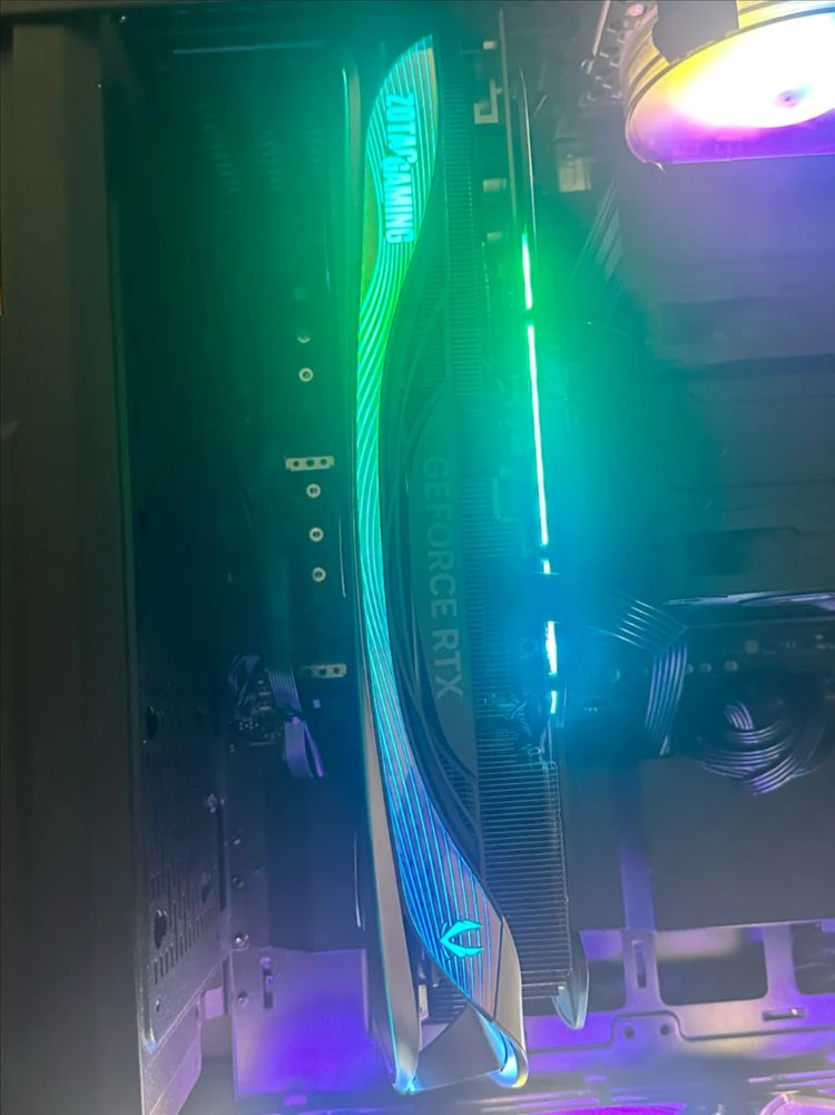조탁 RTX 4090 그래픽카드 이미지