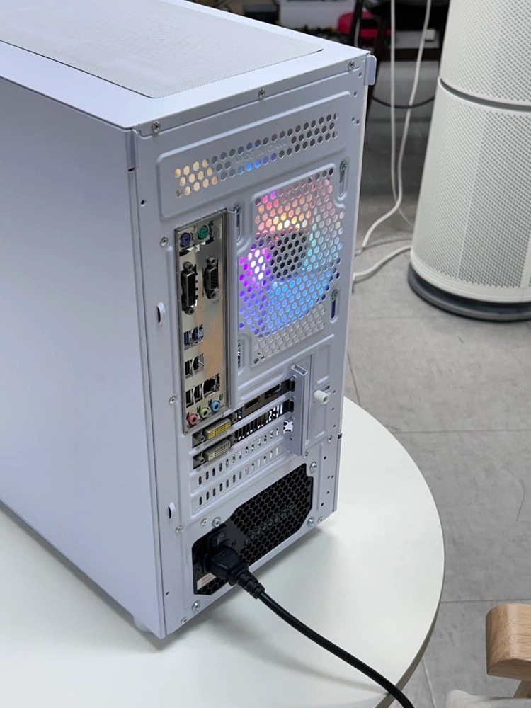 i5-6600+GTX960+16GB+SSD240GB 화이트 PC 데스크탑 컴퓨터 이미지