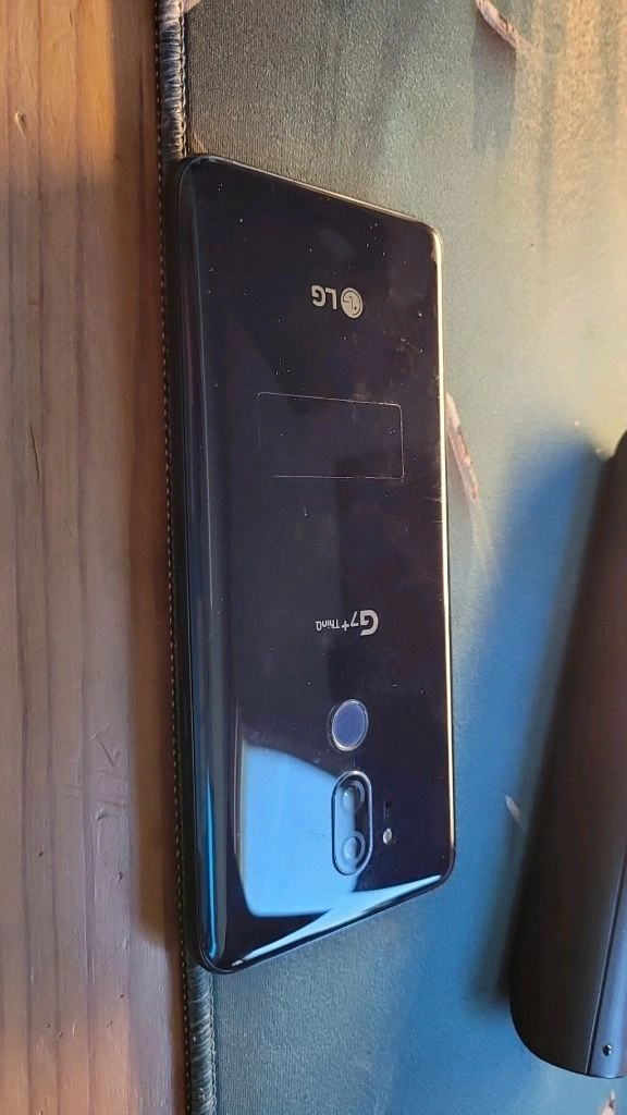 LG G7 ThinQ+ 128GB 이미지