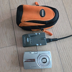 디지털카메라 올림푸스 MU810 이미지