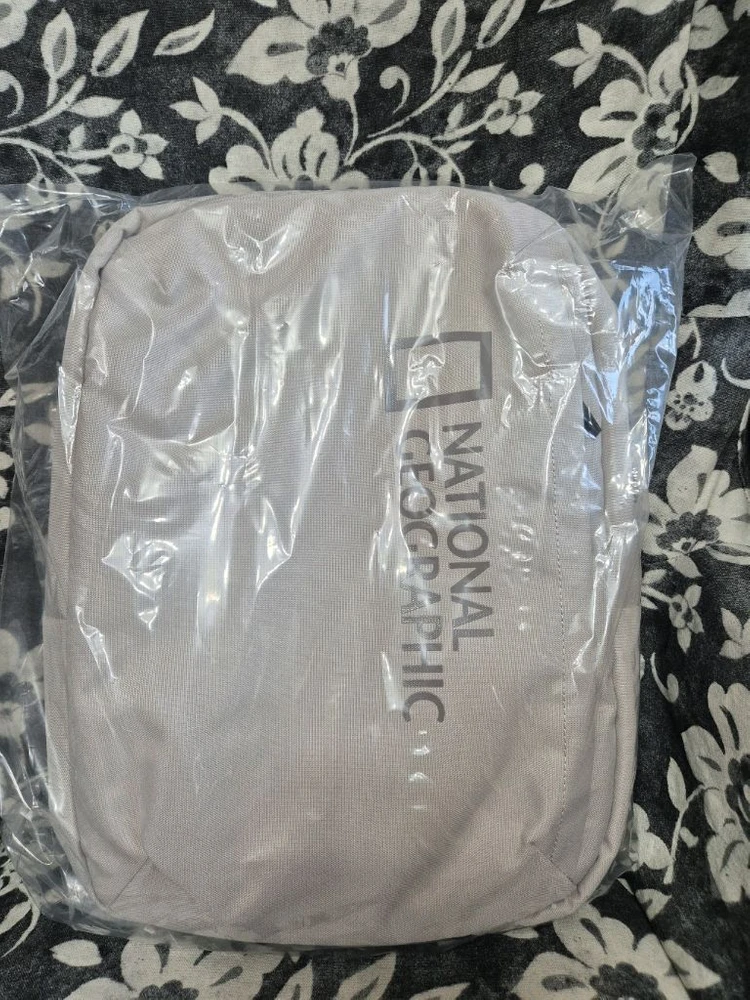 내셔널지오그래픽 페이지 백팩 새제품 이미지