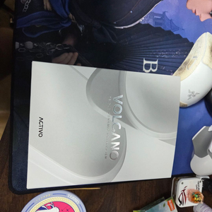 액티보 볼케이노 이어폰 팝니다. 이미지