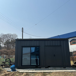 컨테이너 작업실 이미지