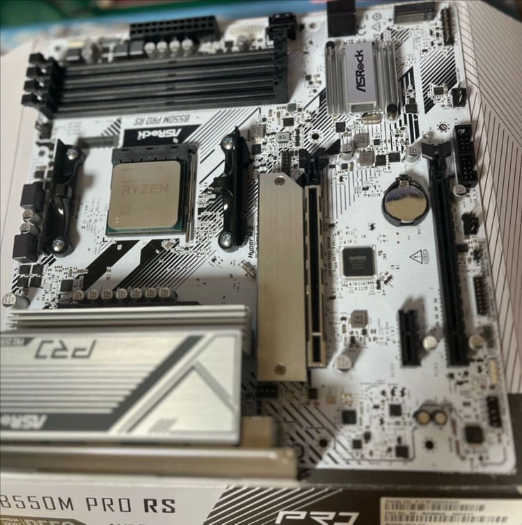 라이젠 5500x3d + (풀박) 애즈락 b550m pro rs 세트 (택포함) 이미지