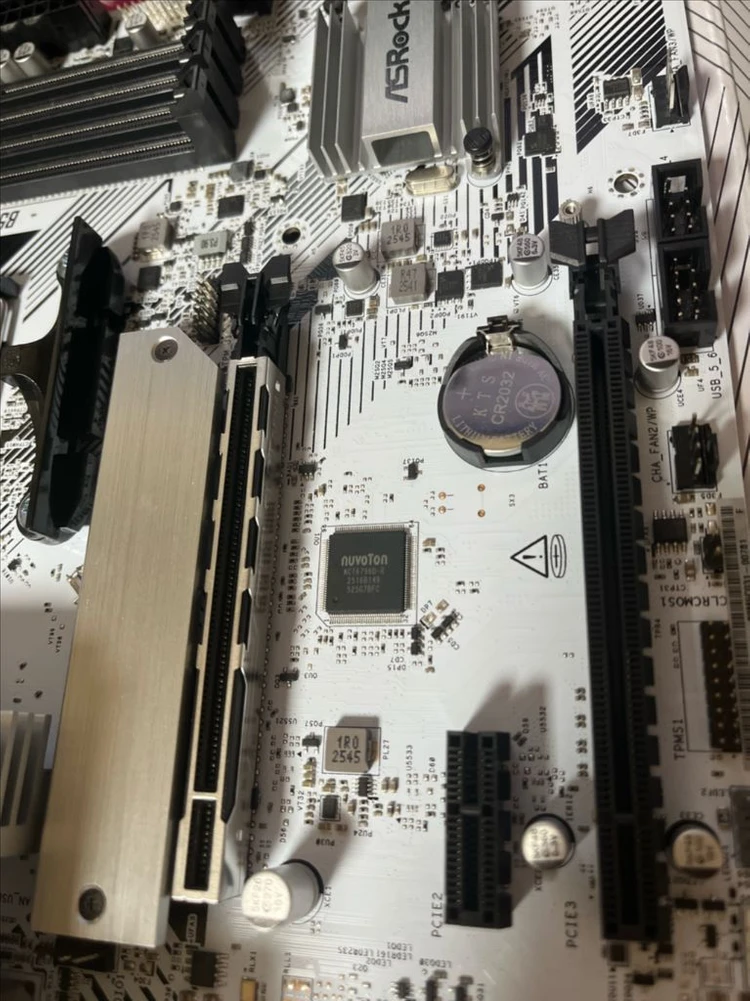 라이젠 5500x3d + (풀박) 애즈락 b550m pro rs 세트 (택포함) 이미지