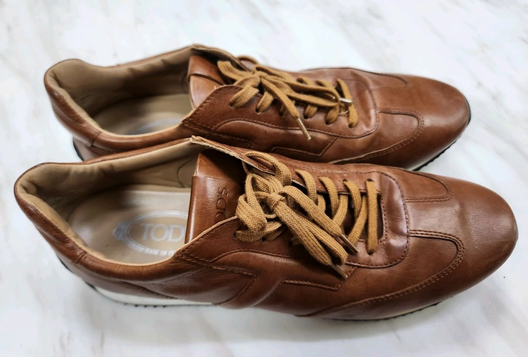 TODS 토즈 남성 가죽 스니커즈 신발275 루이비통 샤넬 구찌 펜디 프라다 에르메스 디올 버버리 톰브라운 몽클레어 이미지