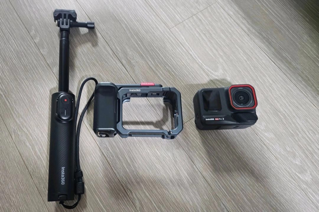 인스타 360 에이스프로2 이미지