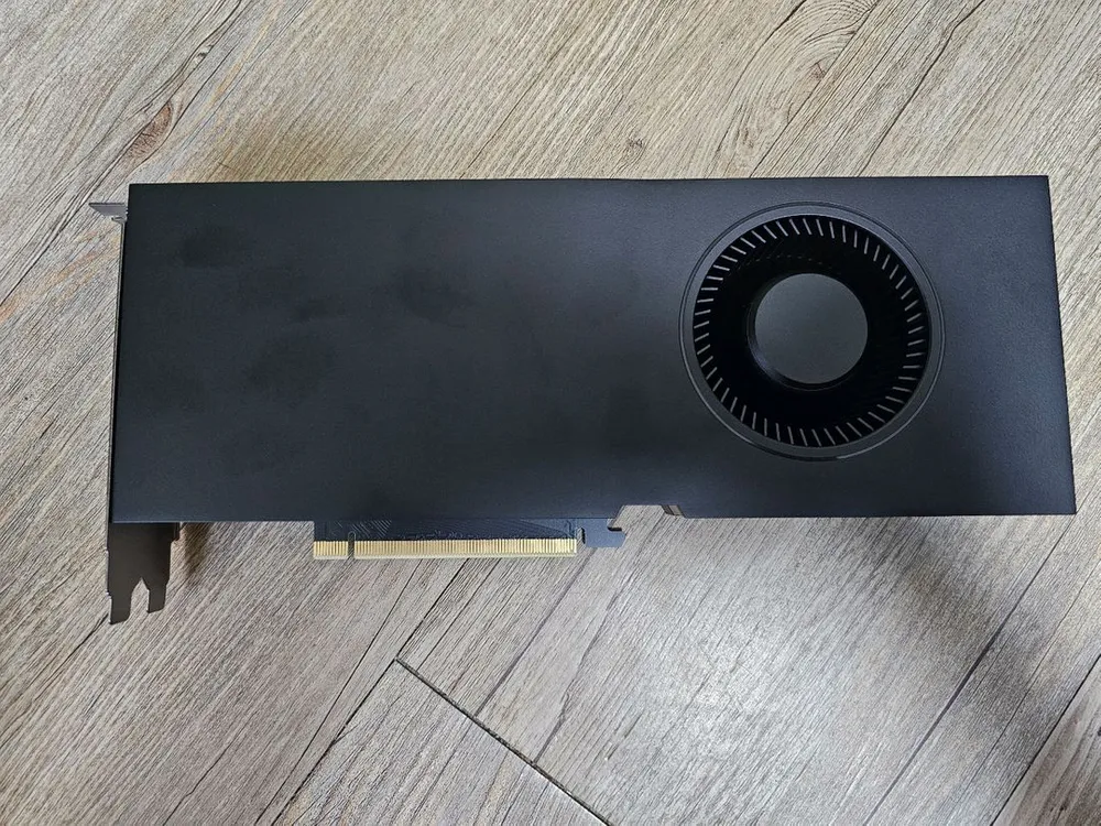 RTX 4500ada 24gb 팝니다 이미지