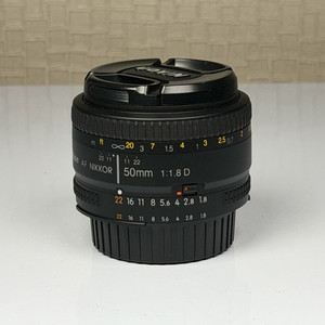 니콘 AF-S 50mm F1.8 D 렌즈 이미지