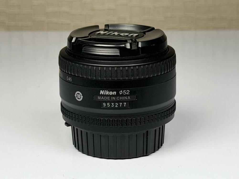 니콘 AF-S 50mm F1.8 D 렌즈 이미지