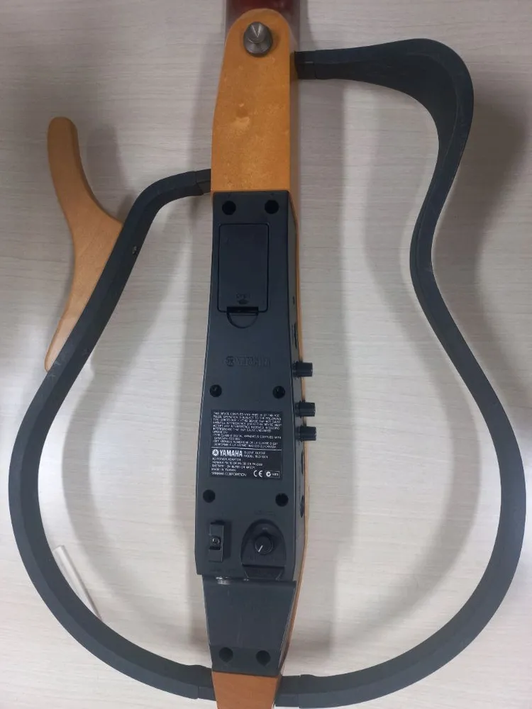 야마하 사일런트 클래식 기타 SLG-100N 이미지